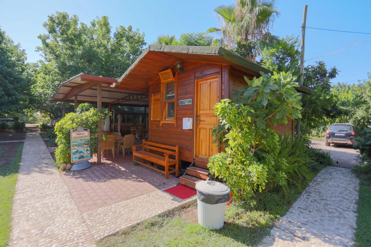 Ugur Pansiyon Bungalows Çıralı Eksteriør bilde