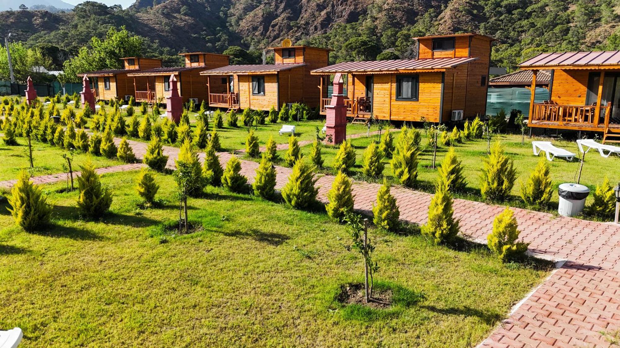 Ugur Pansiyon Bungalows Çıralı Eksteriør bilde