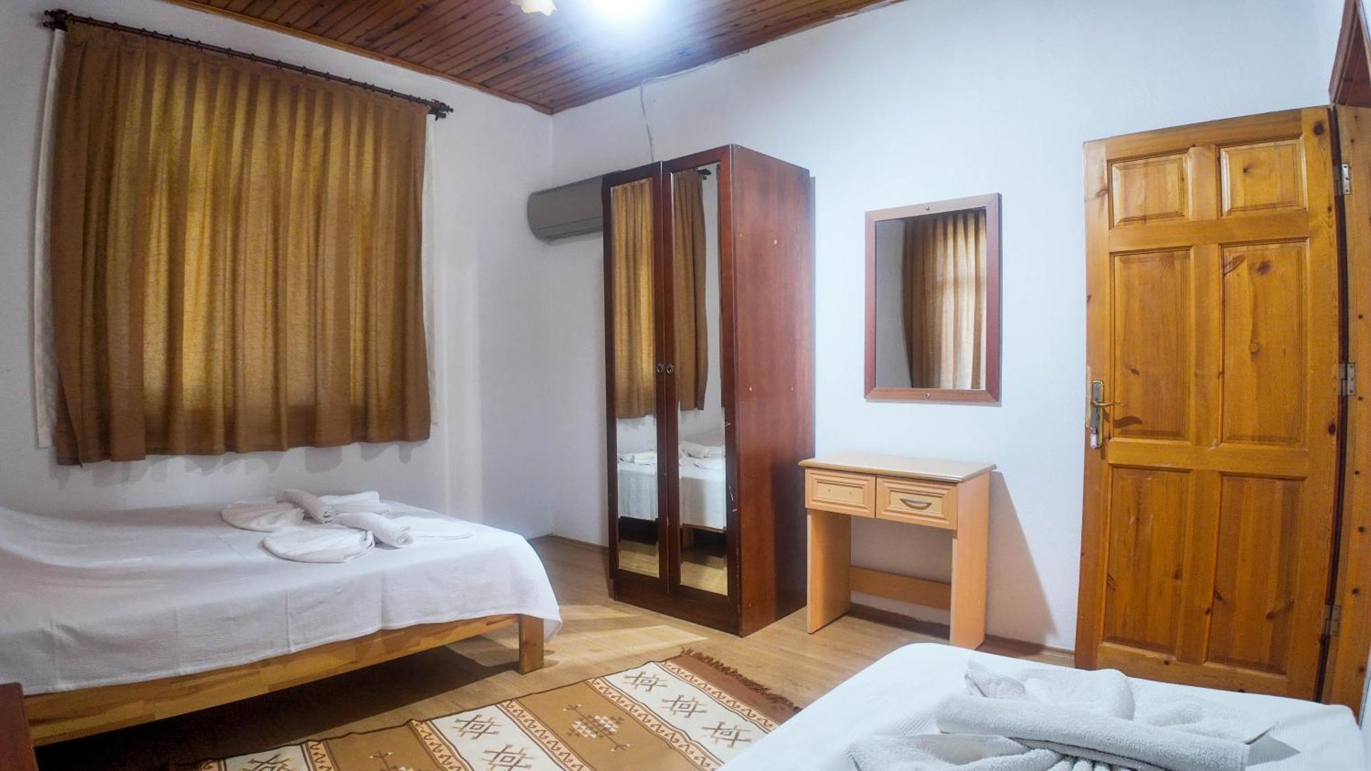 Ugur Pansiyon Bungalows Çıralı Eksteriør bilde