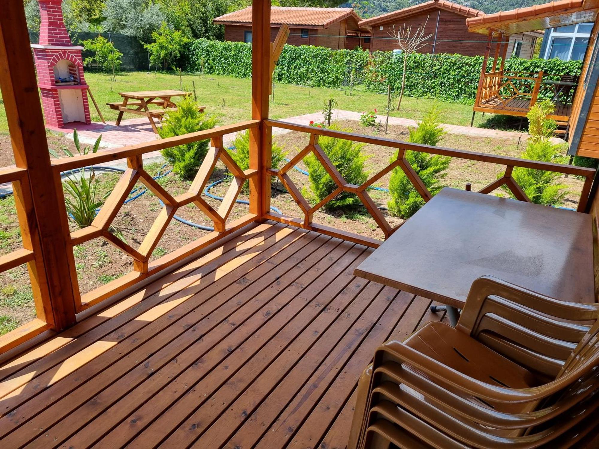 Ugur Pansiyon Bungalows Çıralı Eksteriør bilde