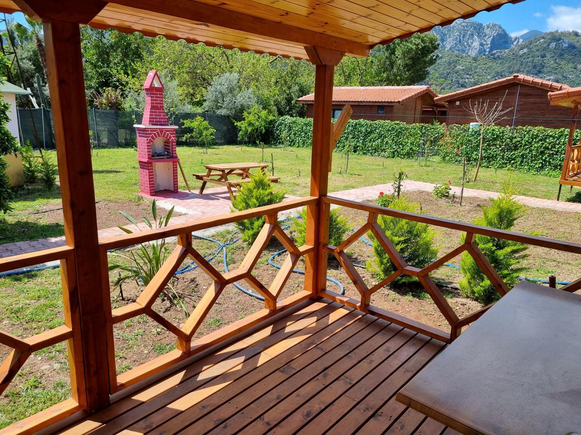 Ugur Pansiyon Bungalows Çıralı Eksteriør bilde