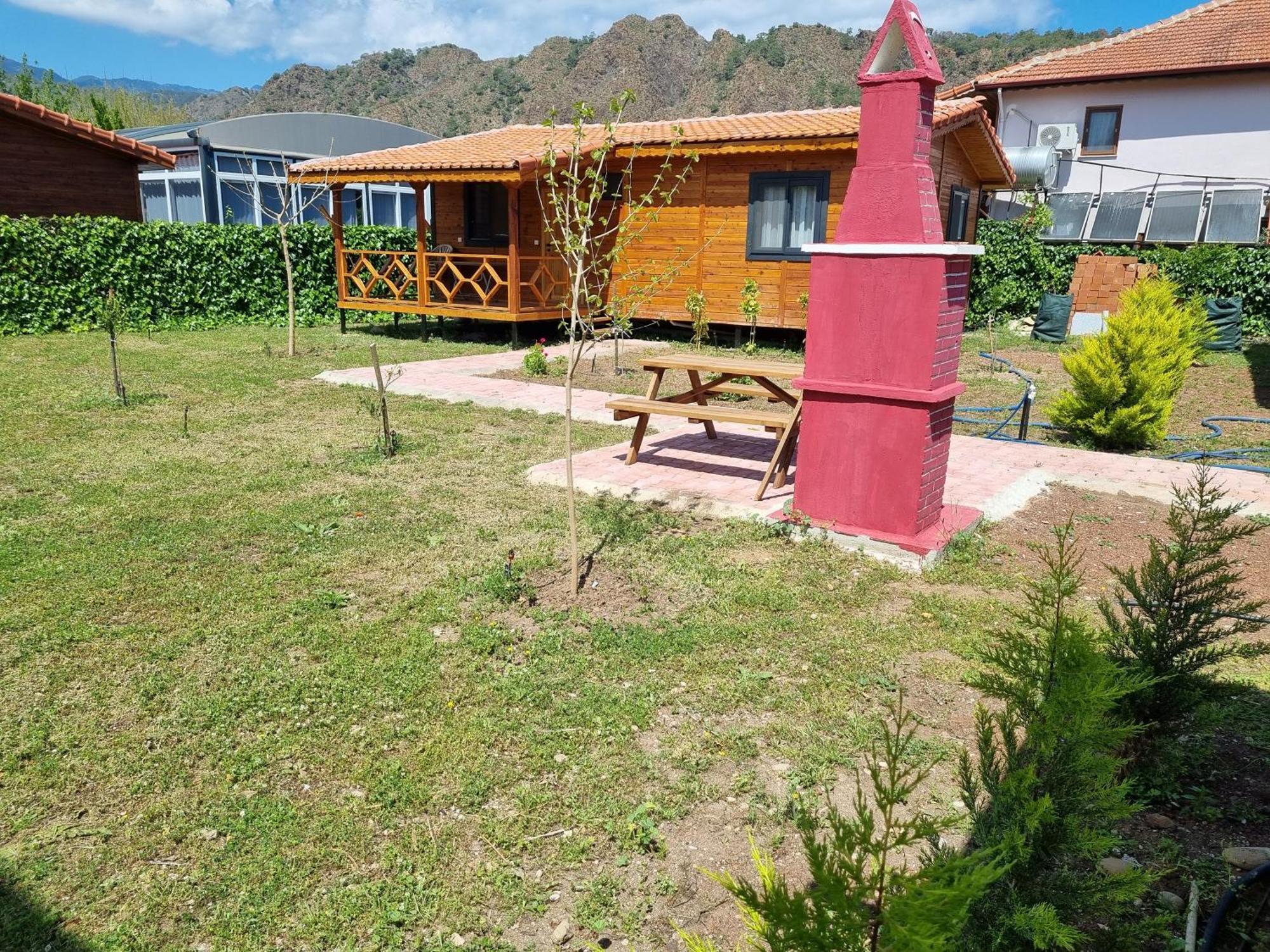 Ugur Pansiyon Bungalows Çıralı Eksteriør bilde